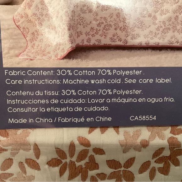 Pink Floral Twin Size Jacquard Embroidered Coverlet Bedspread and Sham Set - Picture 4 of 8